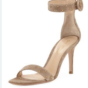GIANVITO ROSSI Size 39.5
Beige Portofino Heeled Sandals